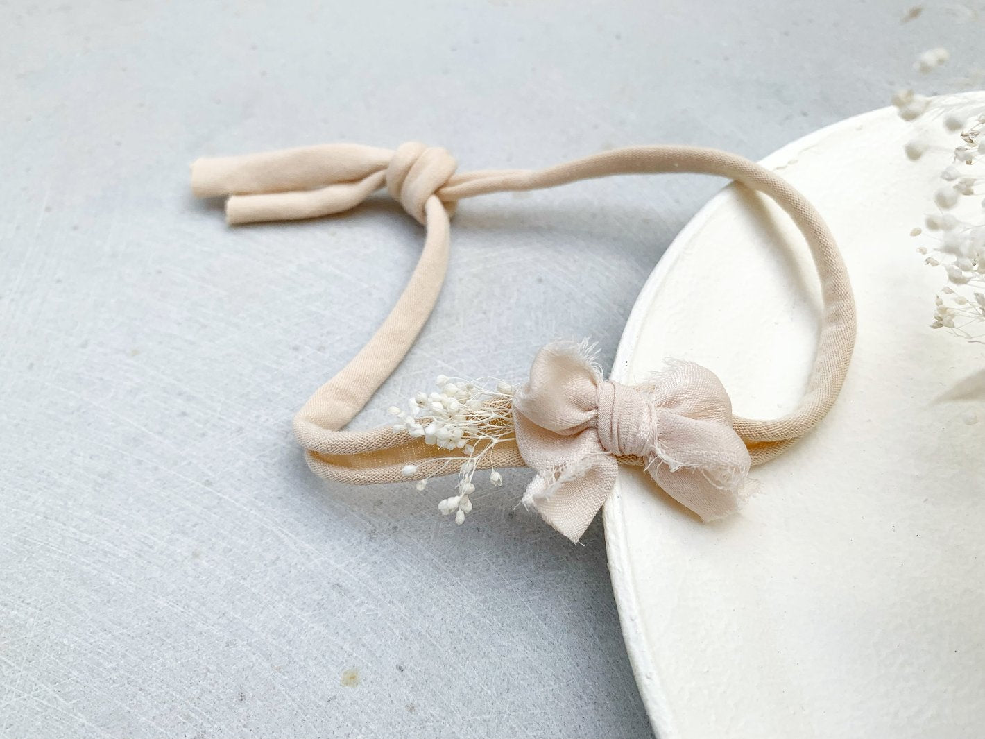 cream baby bow, baby bows, newborn bows, baby bow headband. headband for photography