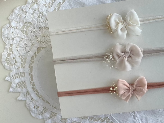 Adriana - Small Newborn Bow Set