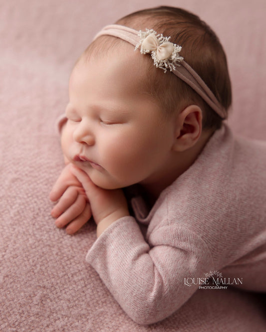 tiny baby bows, newborn bows photography headbands