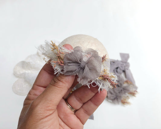 baby bow headband, soft beige newborn headband, baby bows, newborn bow, baby tiebacks, newborn tiebacks