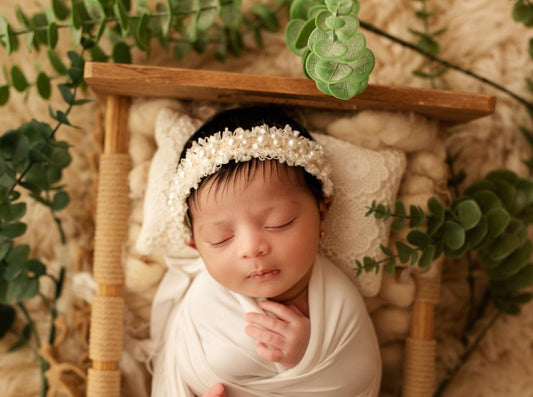 baby headband, pearl headband, ivory baby headband, white baby headband, baby pearl headband, newborn pearl headband, beaded baby headband