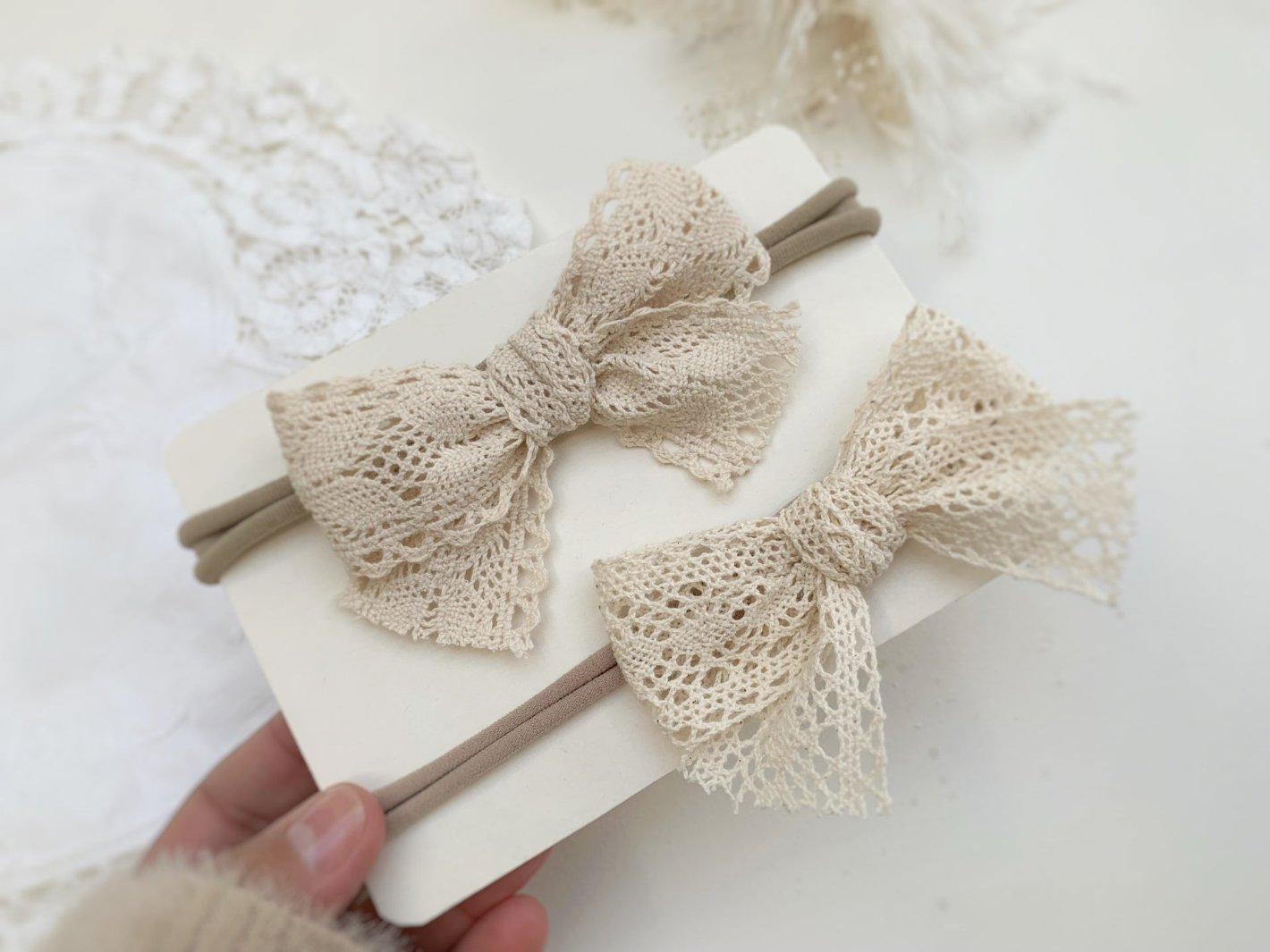 baby bows, newborn bows, baby bow headband, lace bows