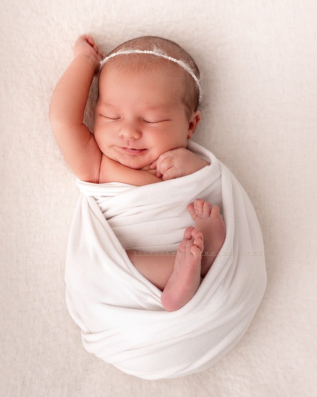 pearl baby headband, photography headband, baby hairband, newborn tiebacks