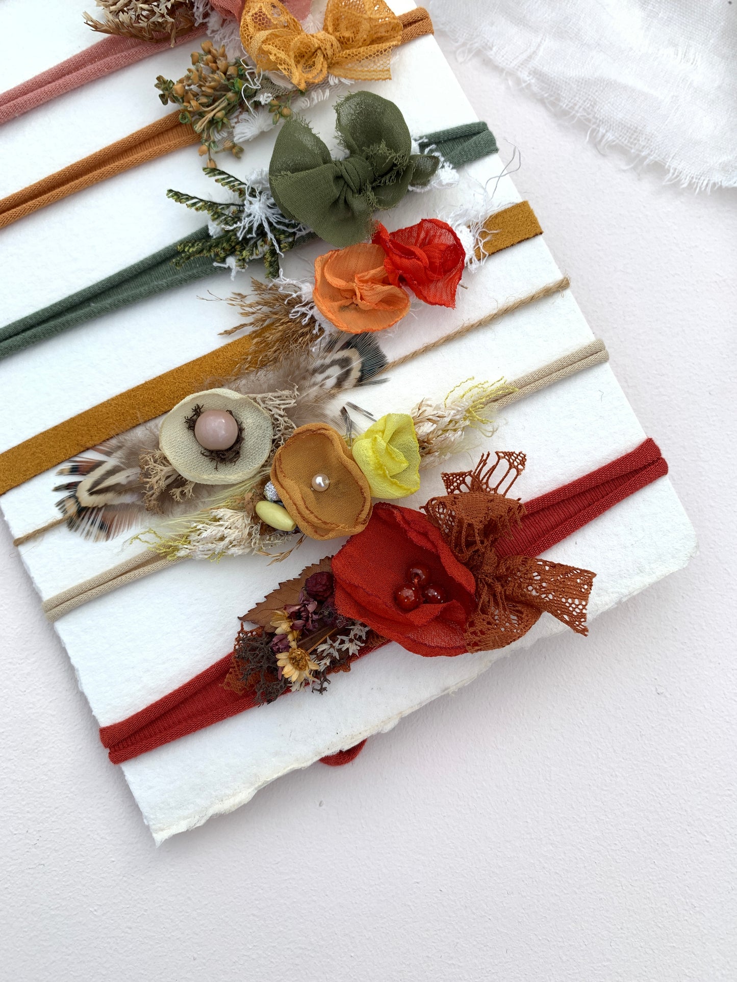 Baby Girl Bow Headband with Preserved Dried Flowers – Delicate Photography Prop