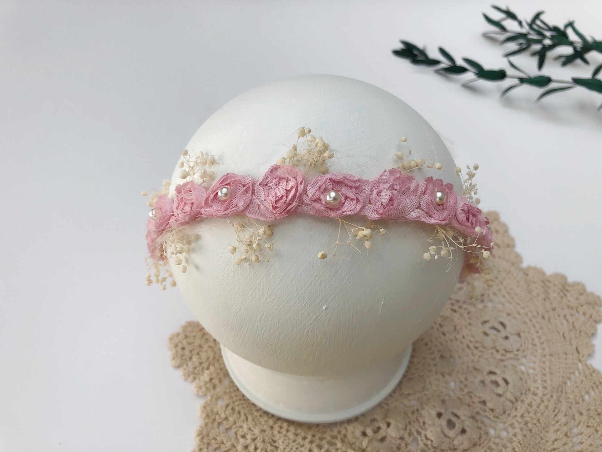 Baby flower headband, newborn headband, pink baby headband, halo headband, newborn tie backs, newborn tiebacks, baby tiebacks, Floral headband, gorgeous pink baby headband, pearl headband