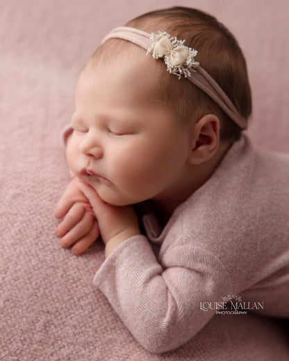 tiny baby bows, newborn bows photography headbands