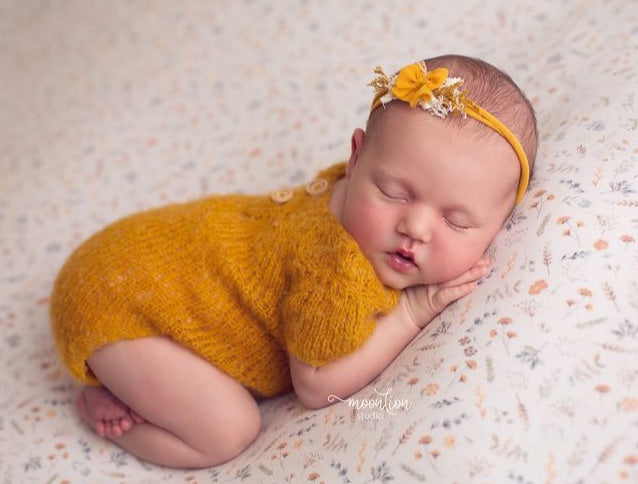 Baby Bow headband, newborn bows, tiny baby headband, bows, newborn bow headband, small baby headband, newborn bow tieback, newborn tieback bow, headband newborn,headband  newborn photography