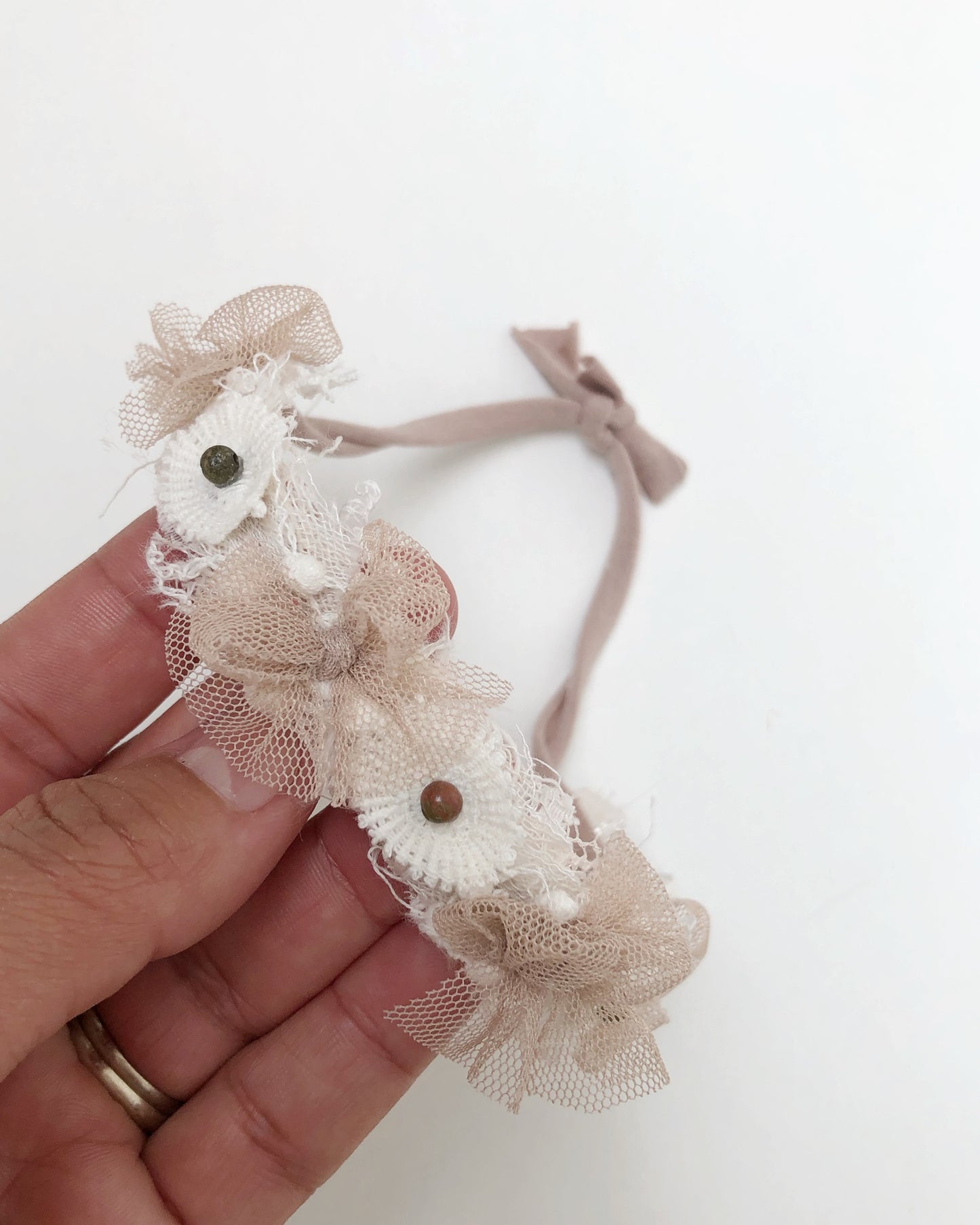 baby bows, baby bow headband, newborn bows, newborn bow headband, baby girl bows, baby headbands, delicate baby headband, nylon baby headbands