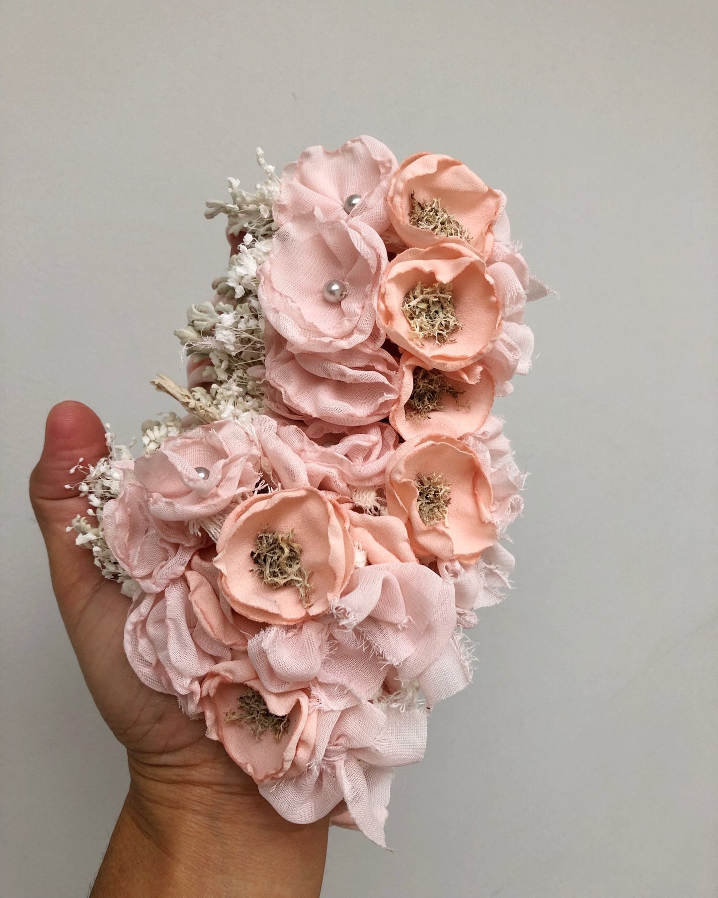 baby photo headband, headbands UK, baby photoshoot headband, newborn photography, newborn photo props