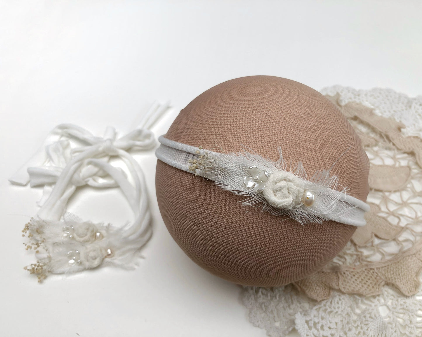 baby headband, newborn headband, baby photography, dainty delicate, baby props, newborn photo props, baby photography headband, leaf headband, baby leaf headband, ivory baby headband, baby flower headband